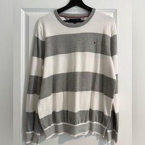 Tommy Hilfiger Men's Sweater in Gray and White Stripes